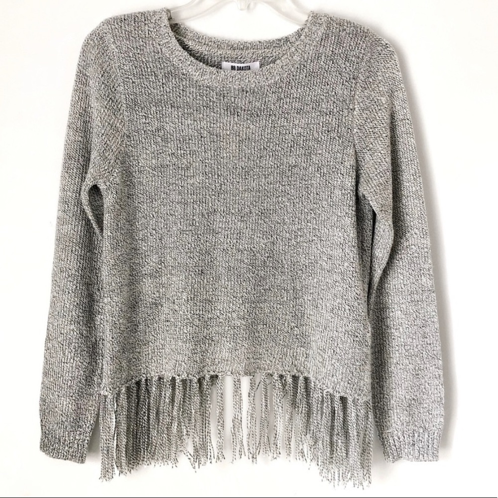 NWOT BB Dakota Jeraldine Fringe Heathered Sweater